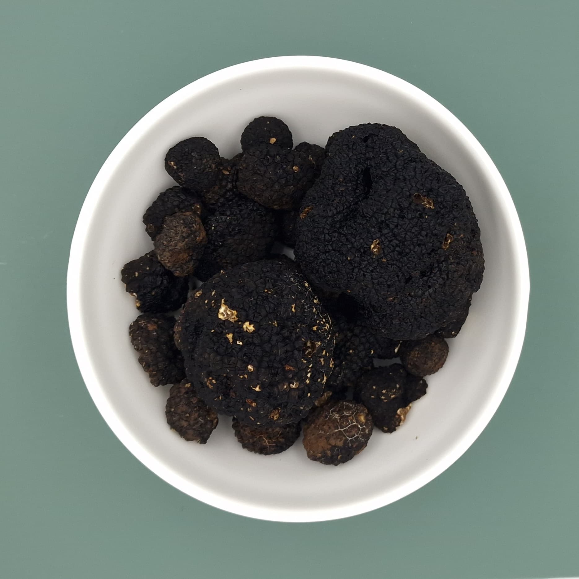 Φρέσκια Μαύρη Τρούφα Tuber Uncinatum Φθινοπωρινή